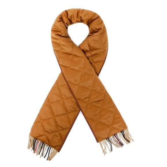 Burberry Quilted Vintage Check Scarf - Picture 2 of 8